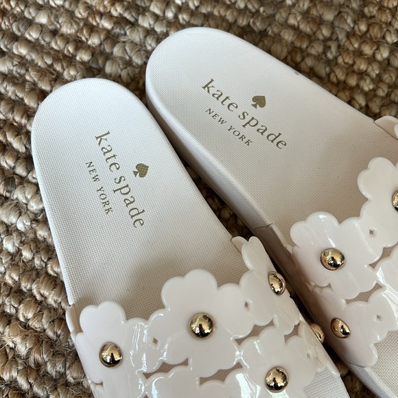 Kate Spade flower slide sandals. - Picture 2 of 4